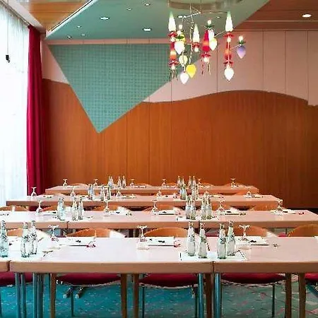 Nh Mannheim Hotel 4*