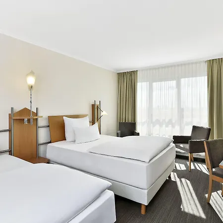 Nh Mannheim Hotel 4*