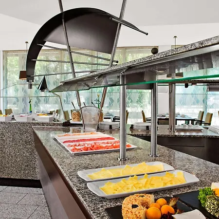 Nh Mannheim Фирнхайм